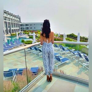 V neck open back jumpsuit